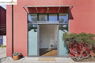 Photo #1: 41030257 Listing 