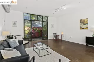 Photo #4: 41030257 Listing 