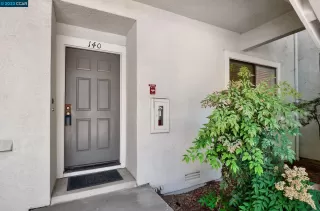 Photo #1: 41030267 Listing