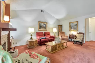 Photo #2: 41030280 Listing