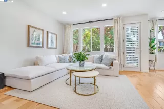 Photo #5: 41030289 Listing