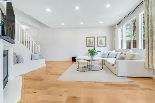 Photo #6: 41030289 Listing