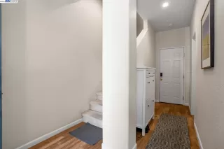 Photo #6: 41030333 Listing