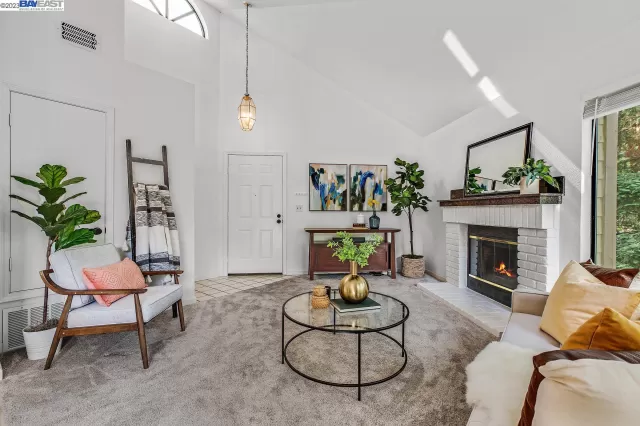 MLS: 41030417 Condo For Sale