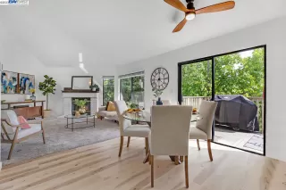 Photo #2: 41030417 Listing 