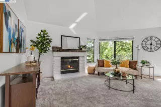 Photo #3: 41030417 Listing 