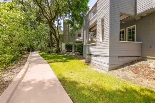 Photo #1: 41030421 Listing