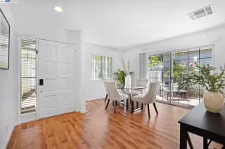 Photo #3: 41030421 Listing