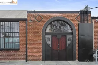 Photo #1: 41030442 Listing