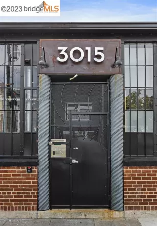 Photo #3: 41030442 Listing