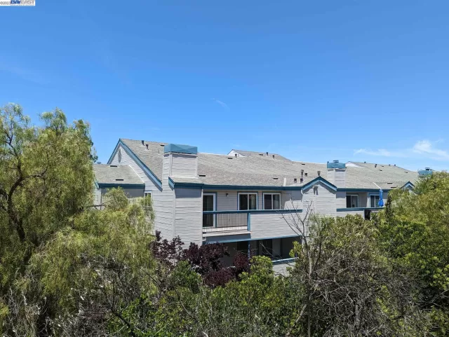 MLS: 41030444 Condo For Sale