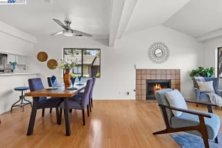 Photo #4: 41030475 Listing