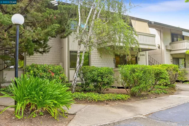 MLS: 41030495 Condo For Sale