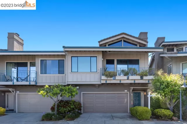 MLS: 41030527 Condo For Sale