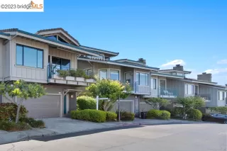 Photo #2: 41030527 Listing