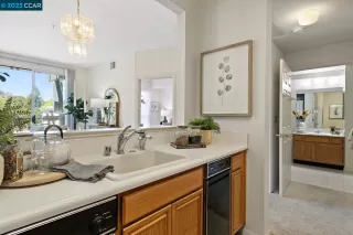 Photo #4: 41030611 Listing