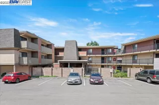 Photo #1: 41030655 Listing