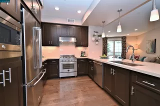 Photo #6: 41030667 Listing