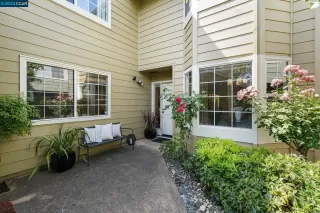 Photo #1: 41030702 Listing