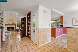 Photo #3: 41030702 Listing