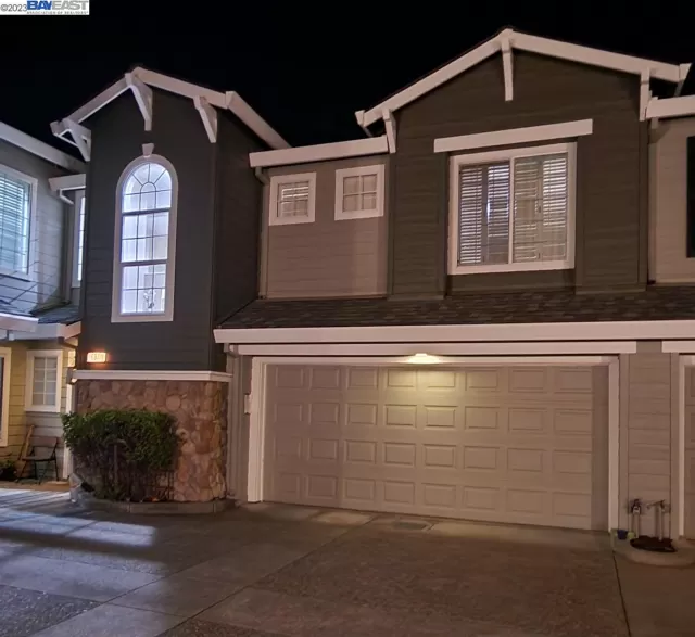 MLS: 41030711 Condo For Sale