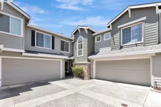 Photo #2: 41030711 Listing