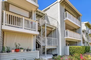 Photo #2: 41030734 Listing 