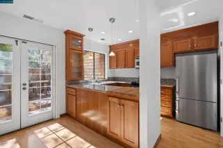 Photo #2: 41030894 Listing