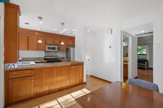 Photo #3: 41030894 Listing