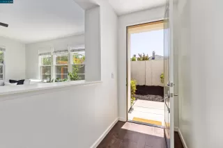 Photo #4: 41030901 Listing 