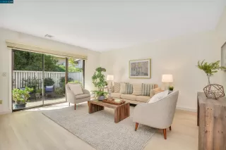 Photo #6: 41030918 Listing 