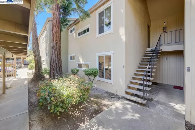 MLS: 41030938 Condo For Sale