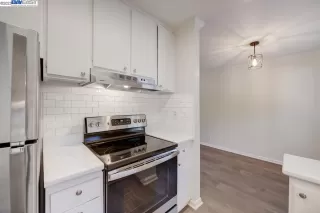 Photo #6: 41030938 Listing