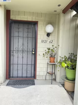 Photo #1: 41030954 Listing