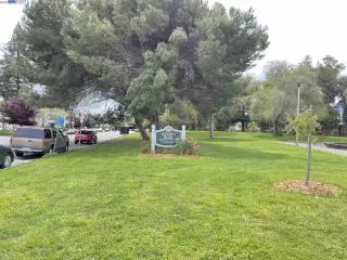 Photo #3: 41030954 Listing