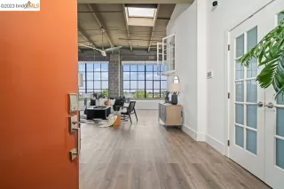 Photo #1: 41030969 Listing