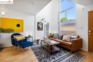 Photo #3: 41031015 Listing