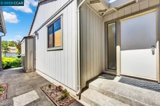 Photo #1: 41031018 Listing