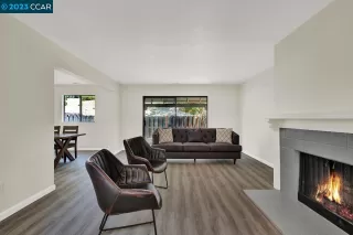 Photo #4: 41031018 Listing