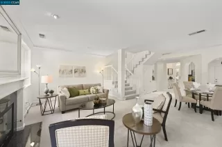 Photo #5: 41031033 Listing