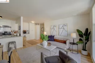 Photo #2: 41031078 Listing 