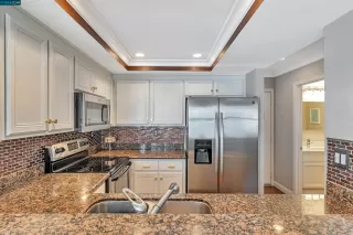 Photo #6: 41031171 Listing