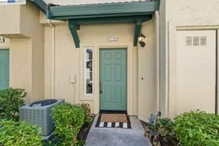 Photo #2: 41031204 Listing