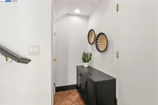 Photo #3: 41031204 Listing