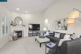 Photo #3: 41031233 Listing