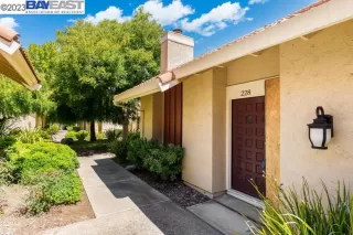 Photo #2: 41031235 Listing