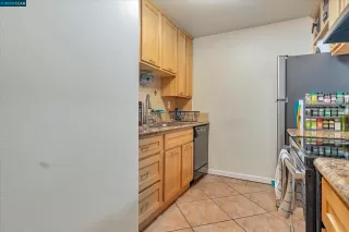 Photo #5: 41031259 Listing