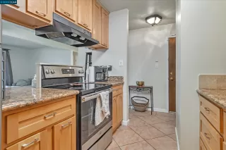 Photo #6: 41031259 Listing