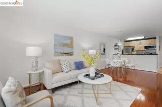 Photo #3: 41031279 Listing 