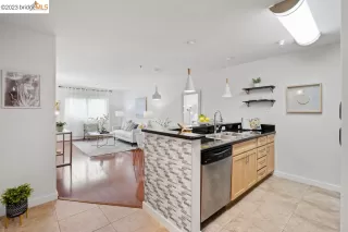 Photo #4: 41031279 Listing 